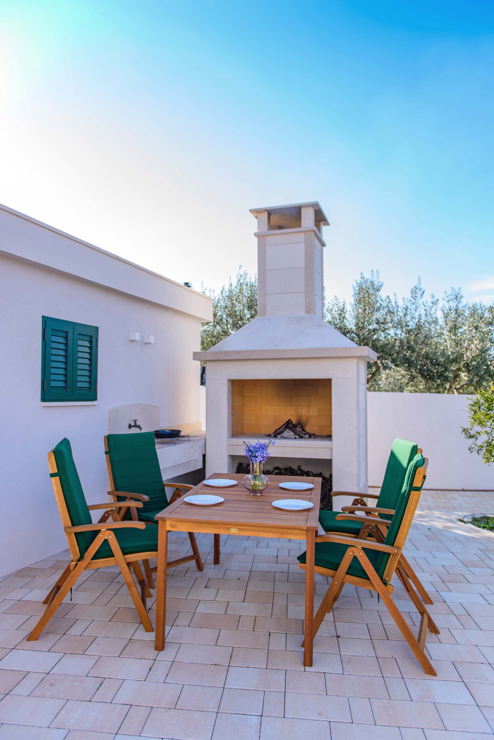 Villa Mária Marta, gril